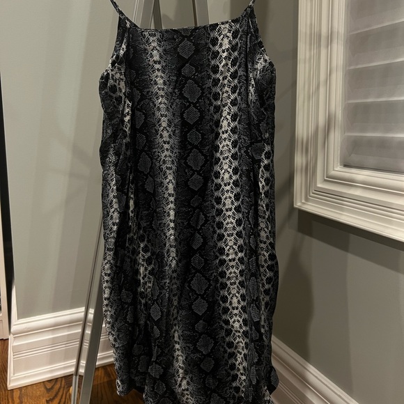 H&M Snakeskin Print Slip Mini Dress - Picture 3 of 5